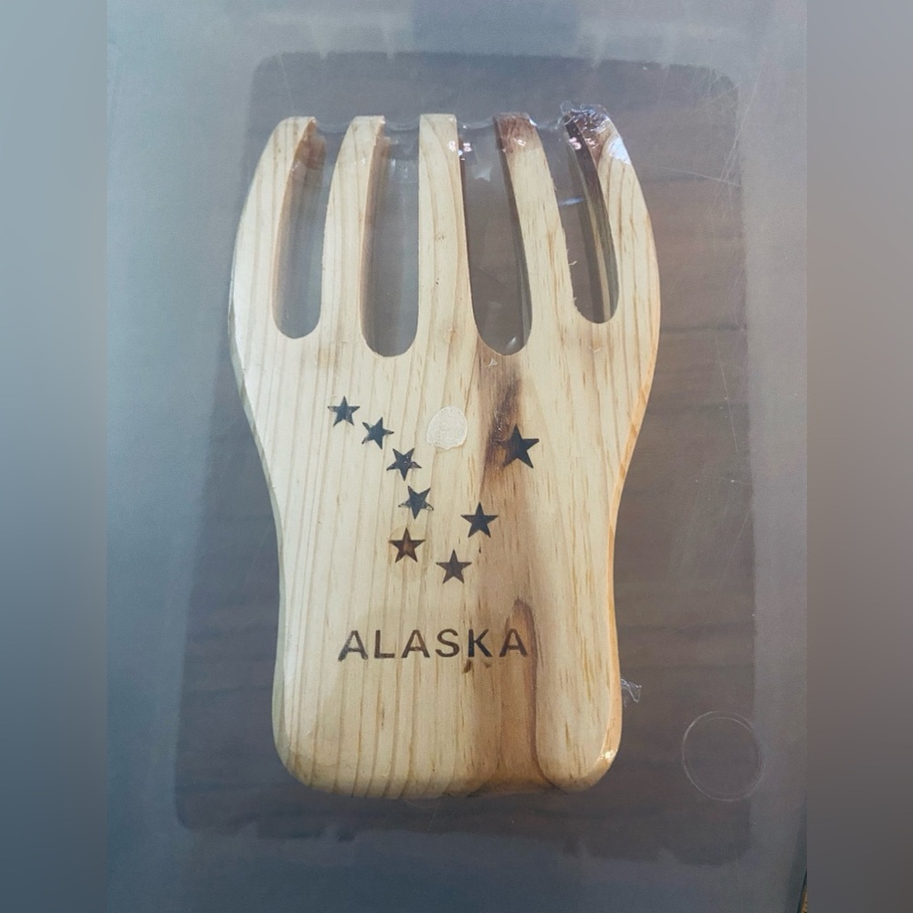 Alaska “Grizzlies” Wooden Salad Mixer, New